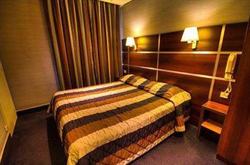 Des Trois Gares 3* París
